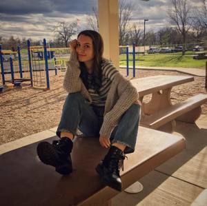 Meet your Posher, Saraphine